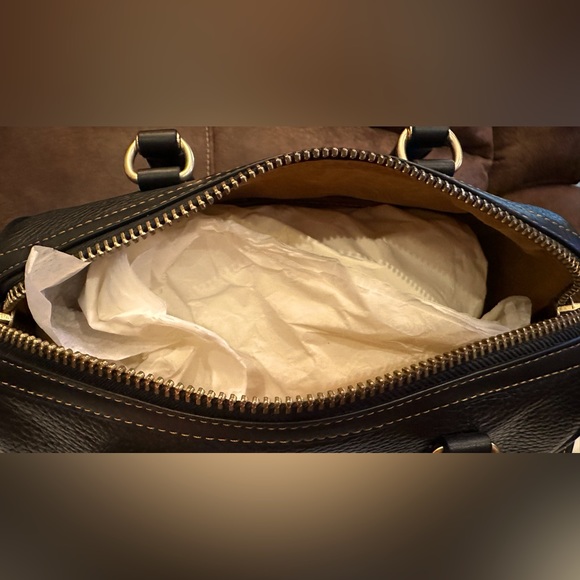 Ruby Satchel 25 - Picture 2 of 6